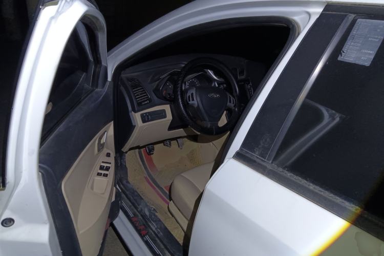 Used Chery Fengyun 2 2016 1.5L Manual Value Edition Driver Seat