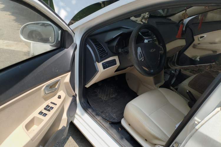 Used Chery Fengyun 2 2016 1.5L Manual Value Edition Driver Seat