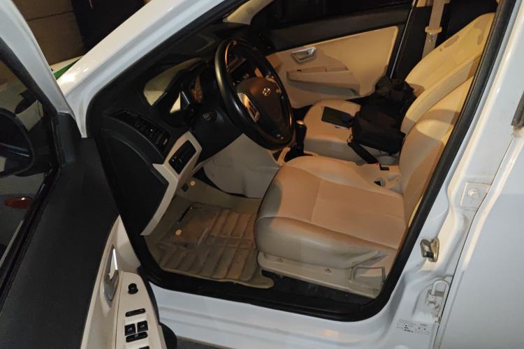 Used Chery Fengyun 2 2016 1.5L Manual Value Edition Driver Seat