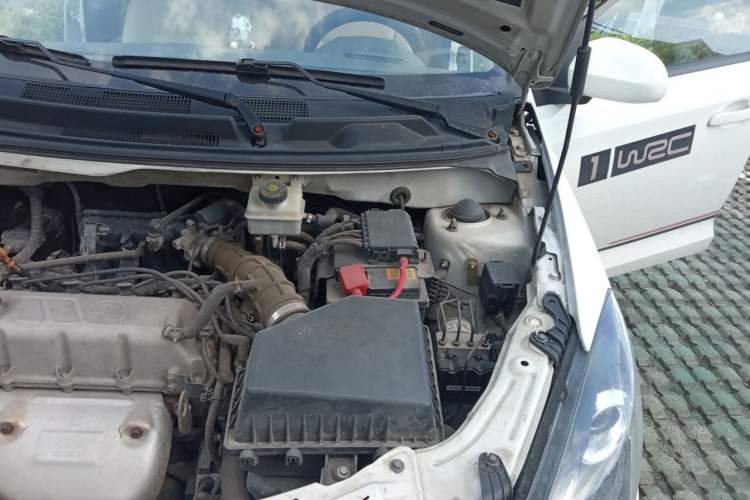 Used Chery Fengyun 2 2016 1.5L Manual Value Edition Engine Bay Left