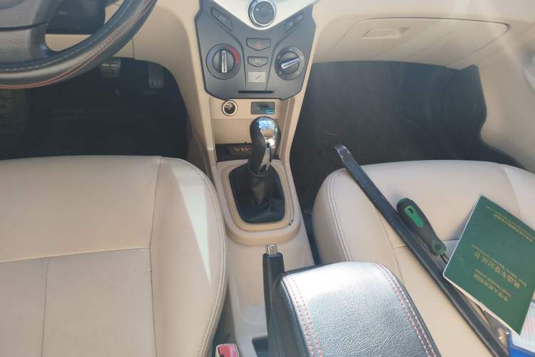 Used Chery Fengyun 2 2016 1.5L Manual Value Edition Gear Lever