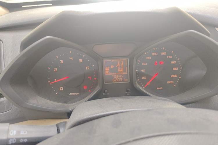 Used Chery Fengyun 2 2016 1.5L Manual Value Edition Instrument Cluster