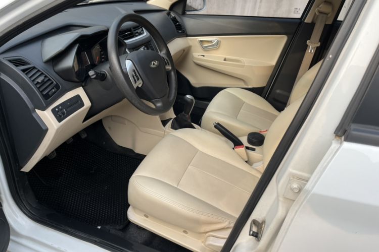 Used Chery Fengyun 2 2016 1.5L Manual Value Edition Interior 1