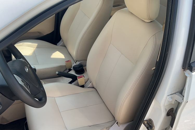 Used Chery Fengyun 2 2016 1.5L Manual Value Edition Interior 3