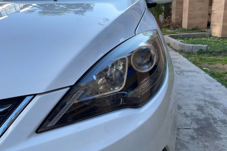 Used Chery Fengyun 2 2016 1.5L Manual Value Edition Left Front Headlight