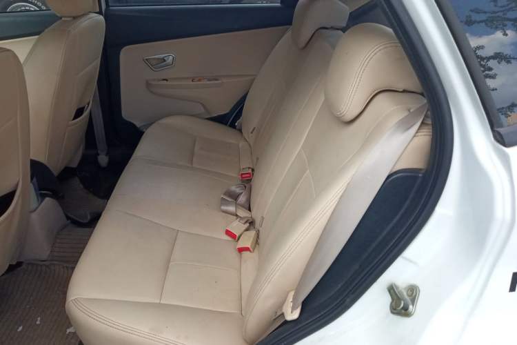 Used Chery Fengyun 2 2016 1.5L Manual Value Edition Left Rear Seat