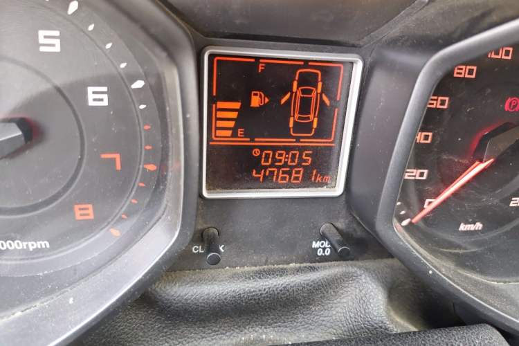 Used Chery Fengyun 2 2016 1.5L Manual Value Edition Odometer Close Up