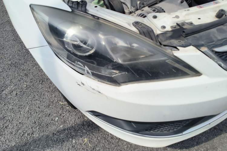Used Chery Fengyun 2 2016 1.5L Manual Value Edition Right Front Headlight