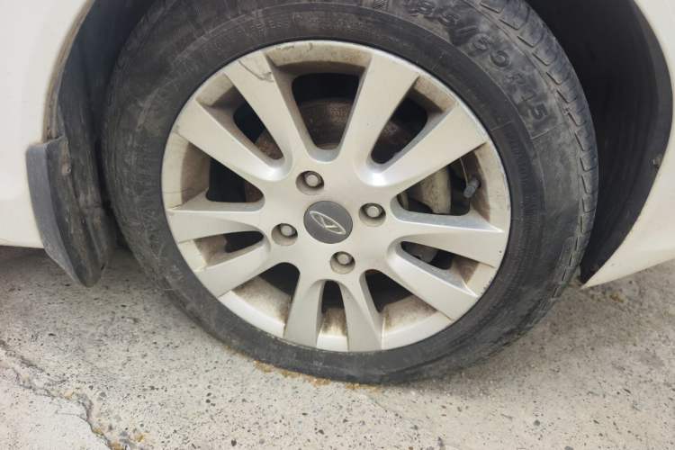 Used Chery Fengyun 2 2016 1.5L Manual Value Edition Right Front Wheel Hub