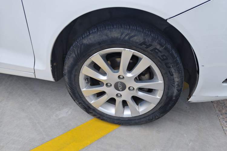 Used Chery Fengyun 2 2016 1.5L Manual Value Edition Right Front Wheel Hub