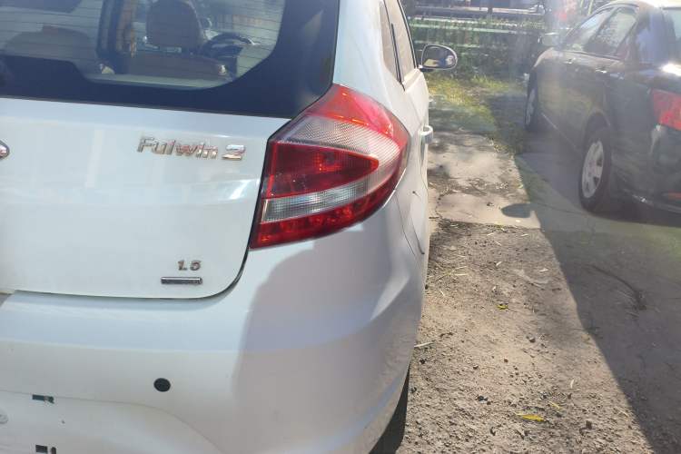 Used Chery Fengyun 2 2016 1.5L Manual Value Edition Right Rear Taillight