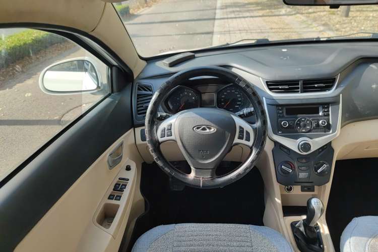 Used Chery Fengyun 2 2016 1.5L Manual Value Edition Steering Wheel