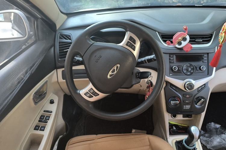 Used Chery Fengyun 2 2016 1.5L Manual Value Edition Steering Wheel