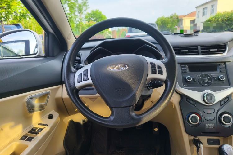Used Chery Fengyun 2 2016 1.5L Manual Value Edition Steering Wheel