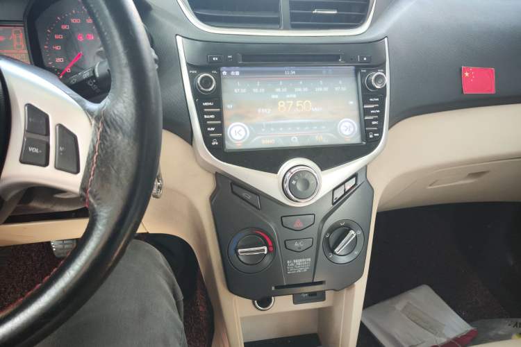 Used Chery Fengyun 2 2016 1.5L Manual Value Edition Audio And AC Panel
