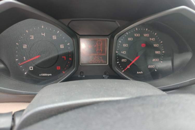Used Chery Fengyun 2 2016 1.5L Manual Value Edition Odometer Close Up