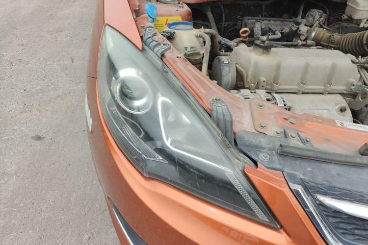 Used Chery Fengyun 2 2016 1.5L Manual Value Edition Right Front Headlight