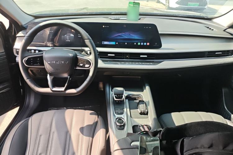 Used Chery Fengyun A8 2024 127 Chasing the Wind Edition Center Console