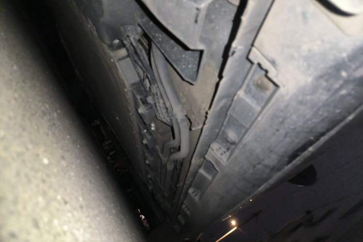 Used Chery Fengyun A8 2024 127 Long-Distance Edition Standard Version Chassis Rear Right