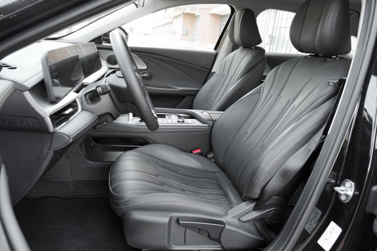 Used Chery Fengyun A8 2024 127 Long-Distance Edition Standard Version Left Front Seat