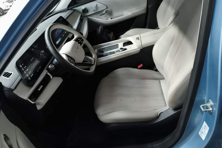 Used Chery Fengyun A8 2024 127 Yufeng Edition Left Front Seat