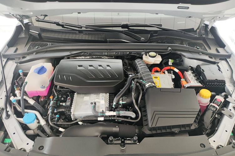 Used Chery Fengyun A8 2024 127 Far Voyage Luxury Edition Engine Bay