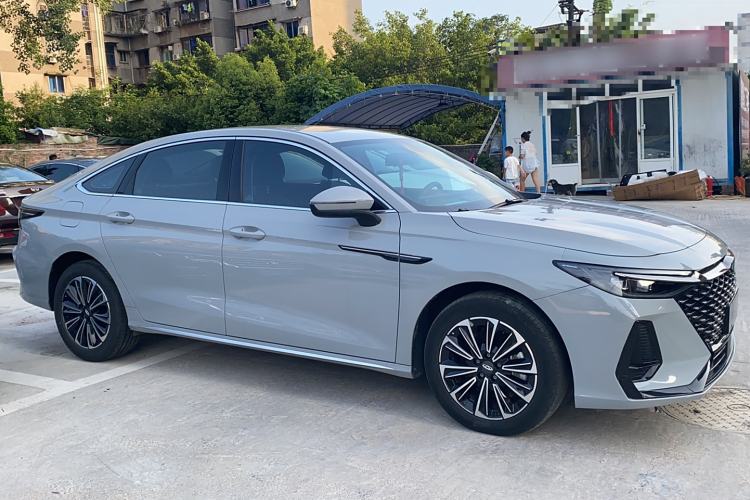 Used Chery Fengyun A8 2024 127 ZHU FENG Version Exterior 2
