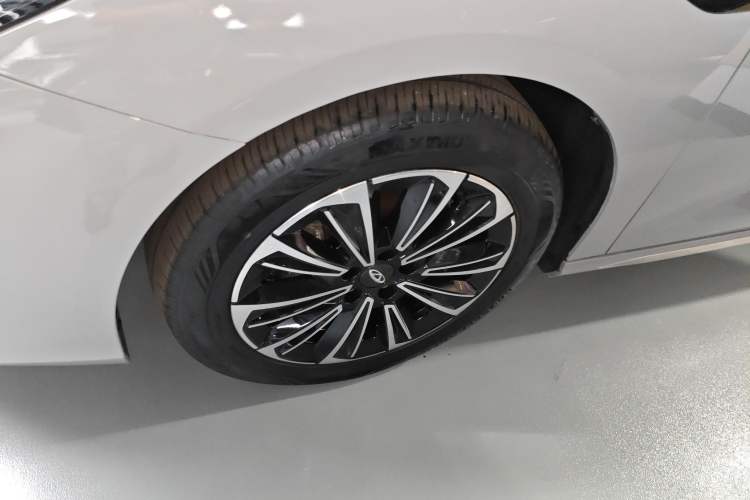 Used Chery Fengyun A8 2024 127 Yufeng Edition Exterior 4