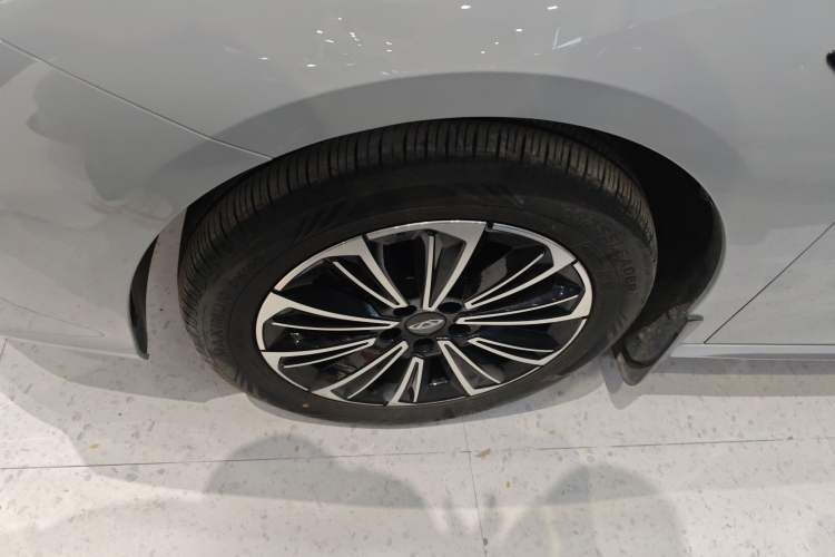 Used Chery Fengyun A8 2024 127 ZHU FENG Version Exterior 7