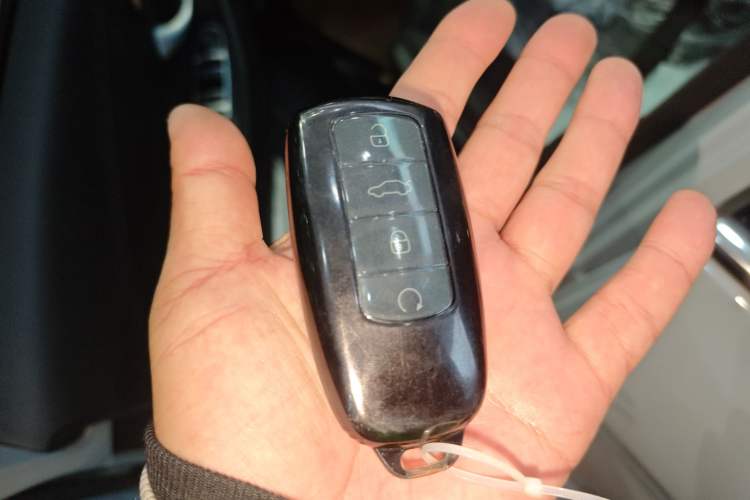 Used Chery Fengyun A8 2024 127 ZHU FENG Version Interior 1