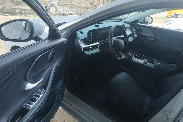 Used Chery Fengyun A8 2024 127 Long-Distance Edition Standard Version Interior 3