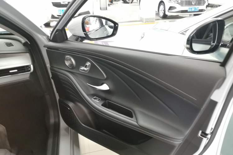 Used Chery Fengyun A8 2024 127 Yufeng Edition Right Front Door Interior