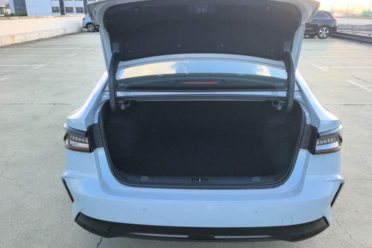 Used Chery Fengyun A8 2024 127 Yufeng Edition Trunk