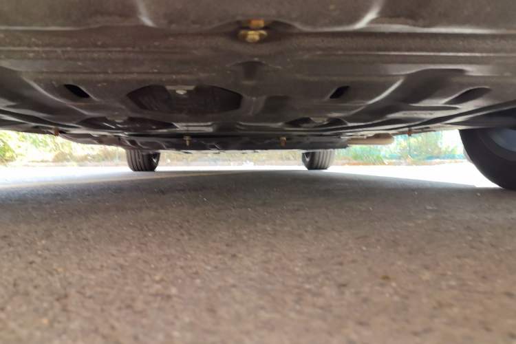 Used Chery Fengyun A8 2024 127 ZHU FENG Version Chassis Front