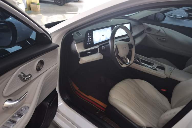 Used Chery Fengyun A8 2024 127 Yufeng Edition Driver Seat