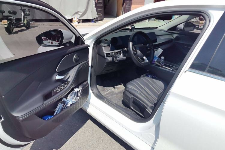Used Chery Fengyun A8 2024 127 ZHU FENG Version Driver Seat