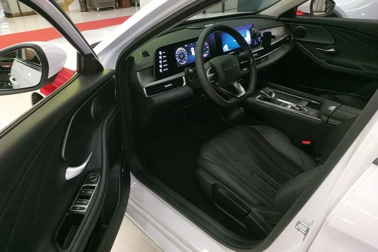 Used Chery Fengyun A8 2024 127 ZHU FENG Version Driver Seat