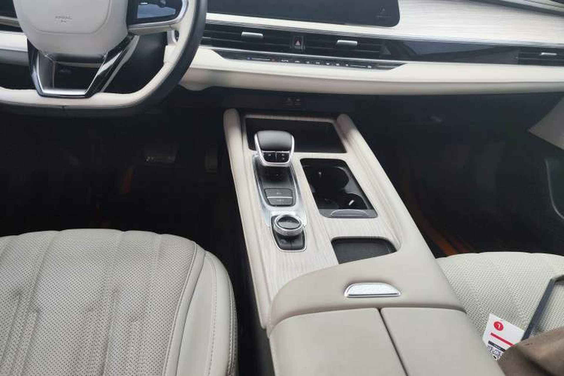 Used Chery Fengyun A8 2024 127 Yufeng Edition Gear Lever
