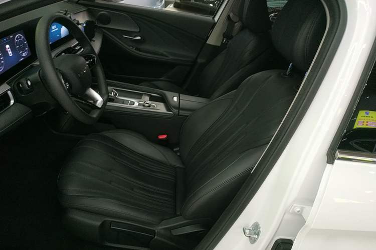 Used Chery Fengyun A8 2024 127 ZHU FENG Version Left Front Seat