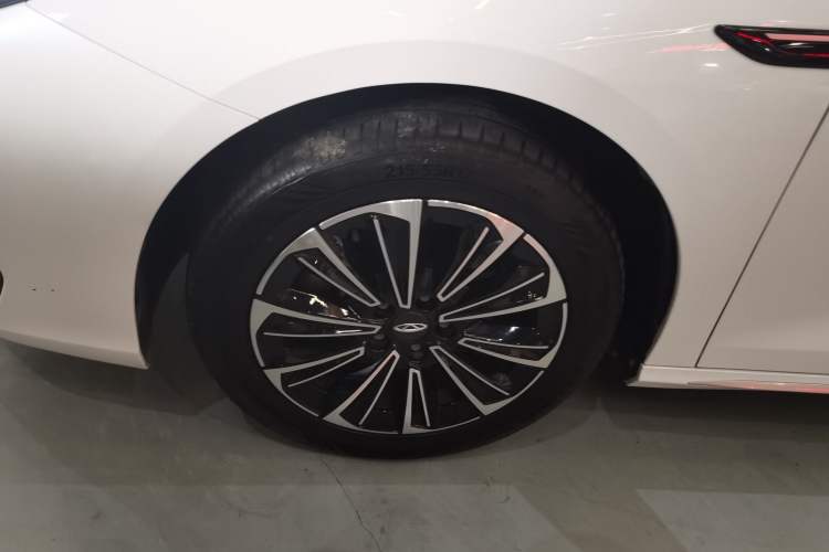 Used Chery Fengyun A8 2024 127 Yufeng Edition Left Front Wheel Hub