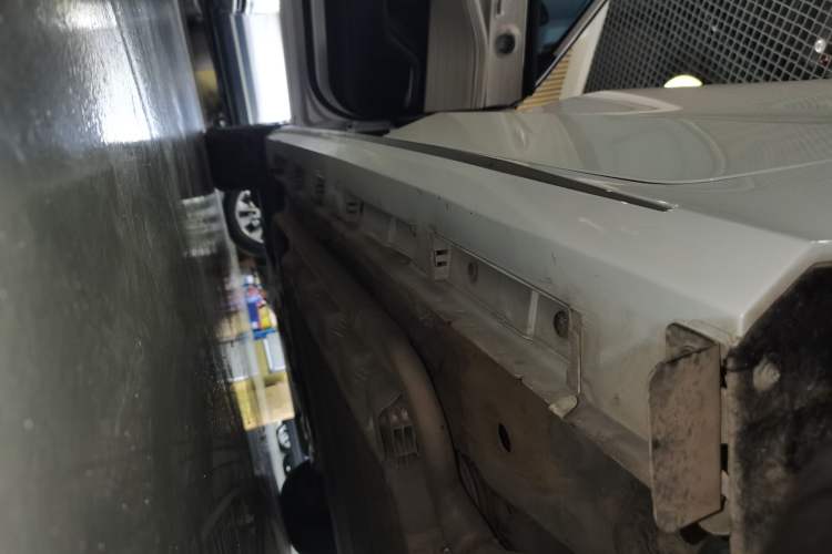Used Chery Fengyun A8 2024 127 Yufeng Edition Left Side Sill