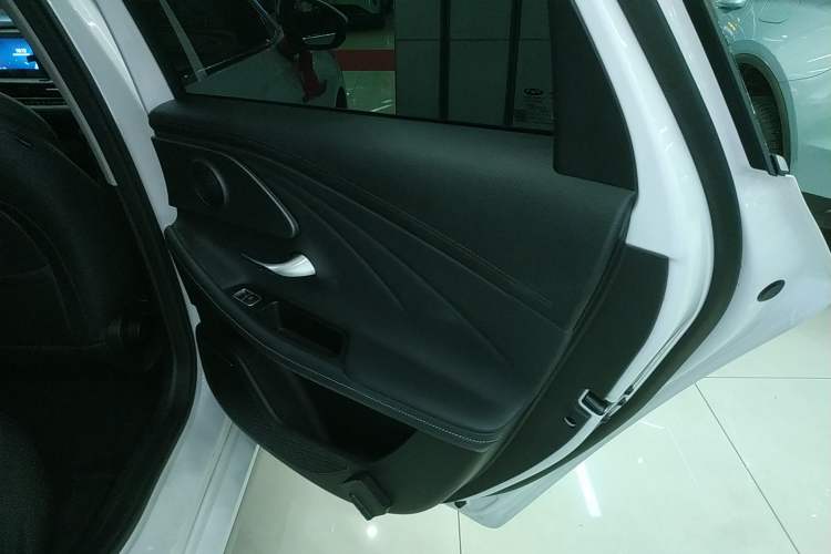 Used Chery Fengyun A8 2024 127 ZHU FENG Version Right Rear Door Interior
