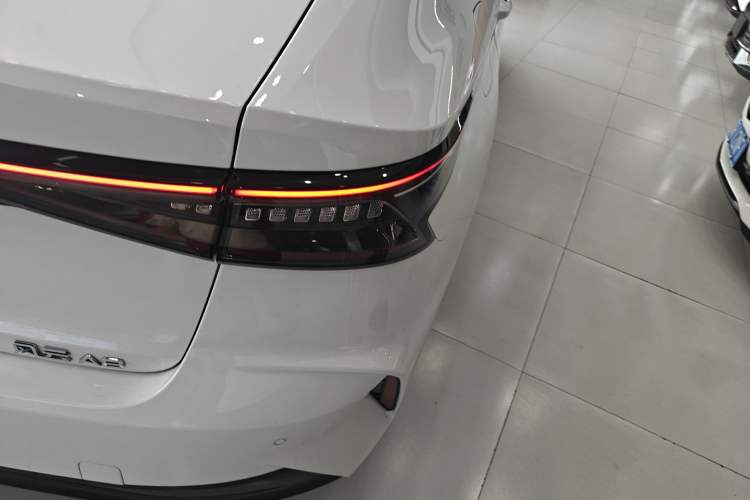 Used Chery Fengyun A8 2024 127 Yufeng Edition Right Rear Taillight