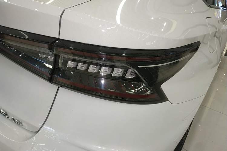 Used Chery Fengyun A8 2024 127 ZHU FENG Version Right Rear Taillight