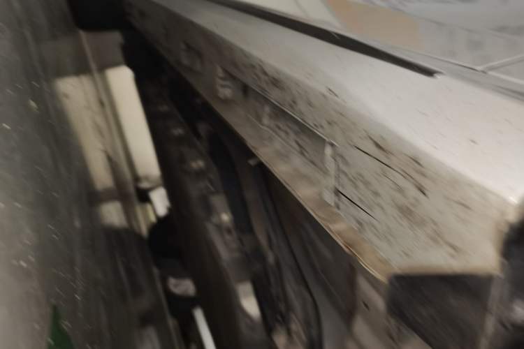 Used Chery Fengyun A8 2024 127 Yufeng Edition Right Side Sill