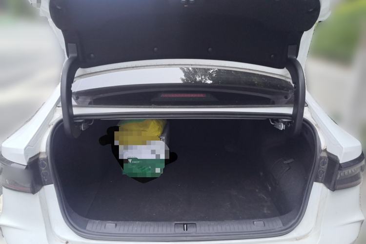Used Chery Fengyun A8 2024 127 ZHU FENG Version Trunk
