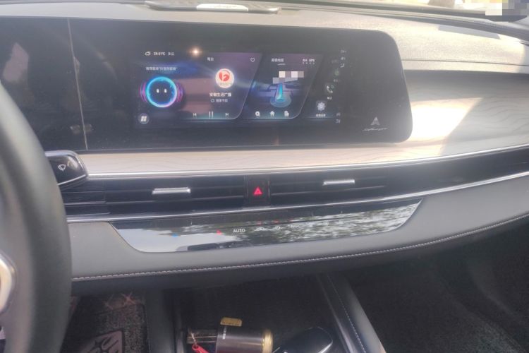Used Chery Fengyun A8 2025 Model 70km Basic Version Audio And AC Panel