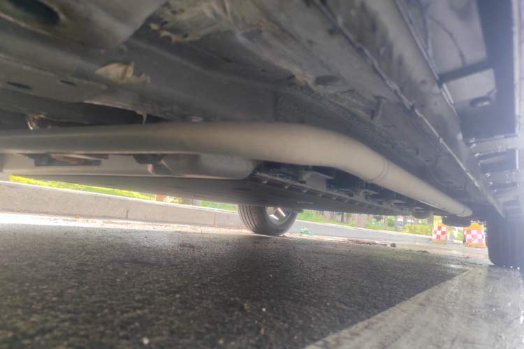 Used Chery Fengyun A8 2025 Model 70km Basic Version Chassis Front Left