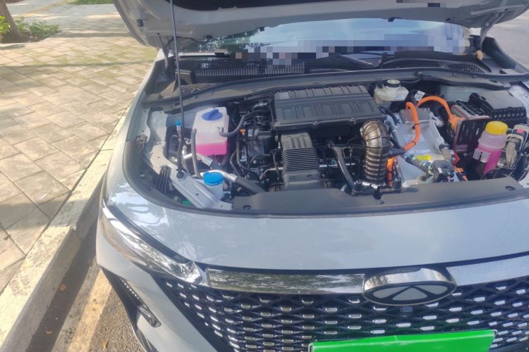 Used Chery Fengyun A8 2025 Model 70km Basic Version Engine Bay Right