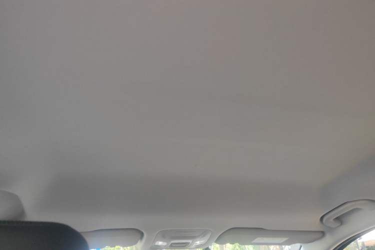 Used Chery Fengyun A8 2025 Model 70km Basic Version Headliner